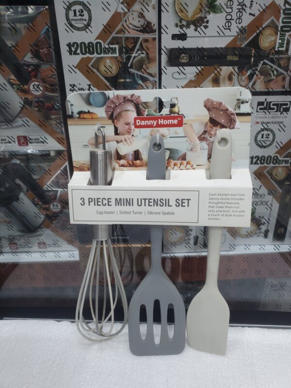 طقم سيلكون 3 قطع داني DH3308 (2 ملعقه+مربش)